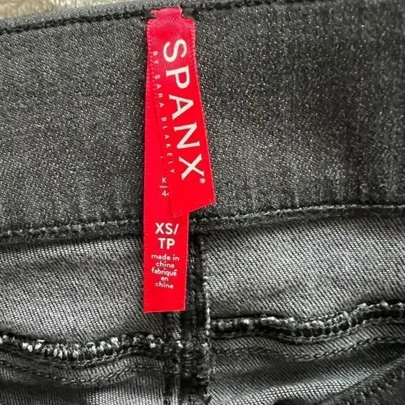 Spanx Distressed Denim Legging Jegging - Picture 10 of 11